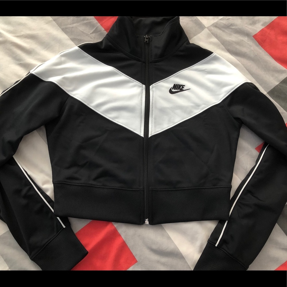 NIKE CROPPED TRACK ZIP-UP